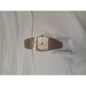 Vintage Baylor Ladies Quartz Dress Watch - Textured Silver Tone - New Battery